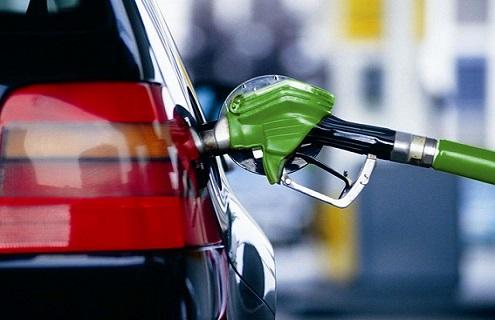 علت کاهش سهمیه بنزین در کارت سوخت/افزایش قیمت در راه است؟ asianews